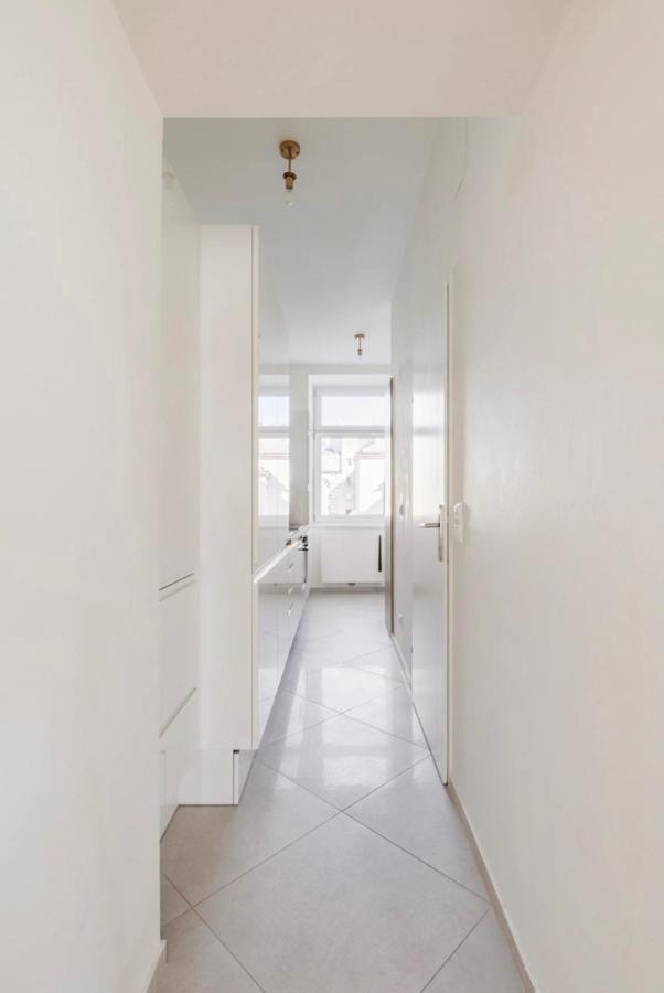 Apartment Near Hauptbahnhof - Kingsize Bed Viena Exterior foto
