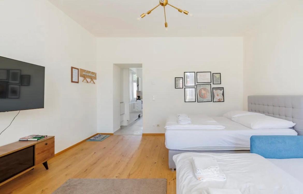 Apartment Near Hauptbahnhof - Kingsize Bed Viena Exterior foto